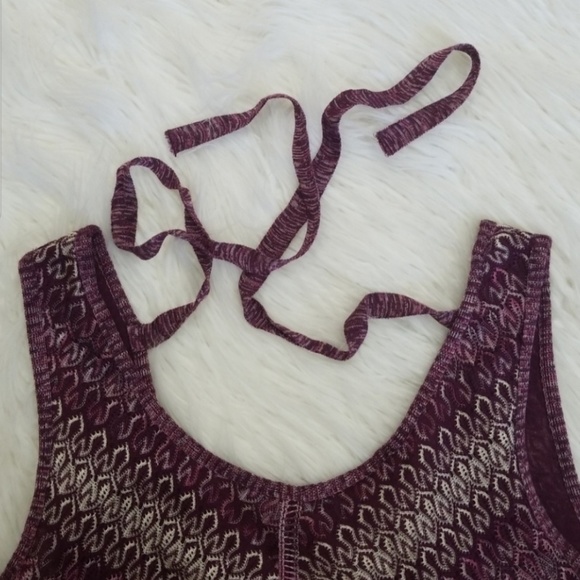 WHBM sleeveless chevron top - Picture 8 of 8